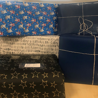 emmtrix Donates 5 Gift Shoeboxes